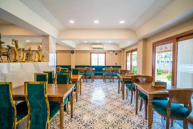 siri nakornpink chiang mai hotel sha plus