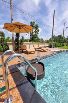 siri nakornpink chiang mai hotel sha plus