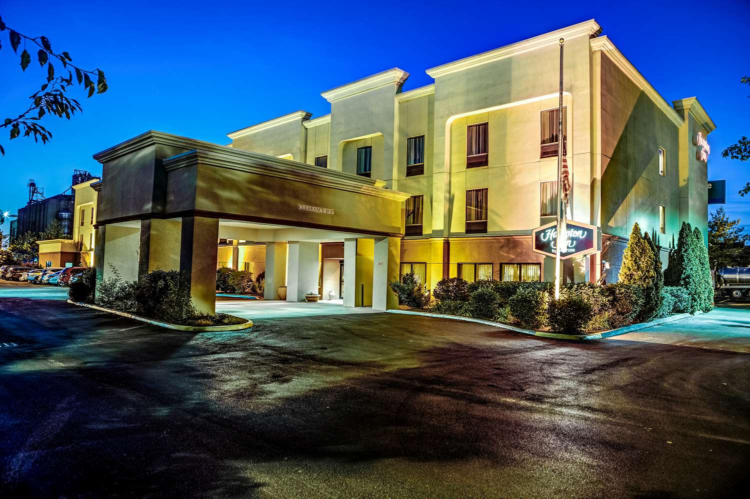 hampton inn by hilton columbus i 70e hamilton rd