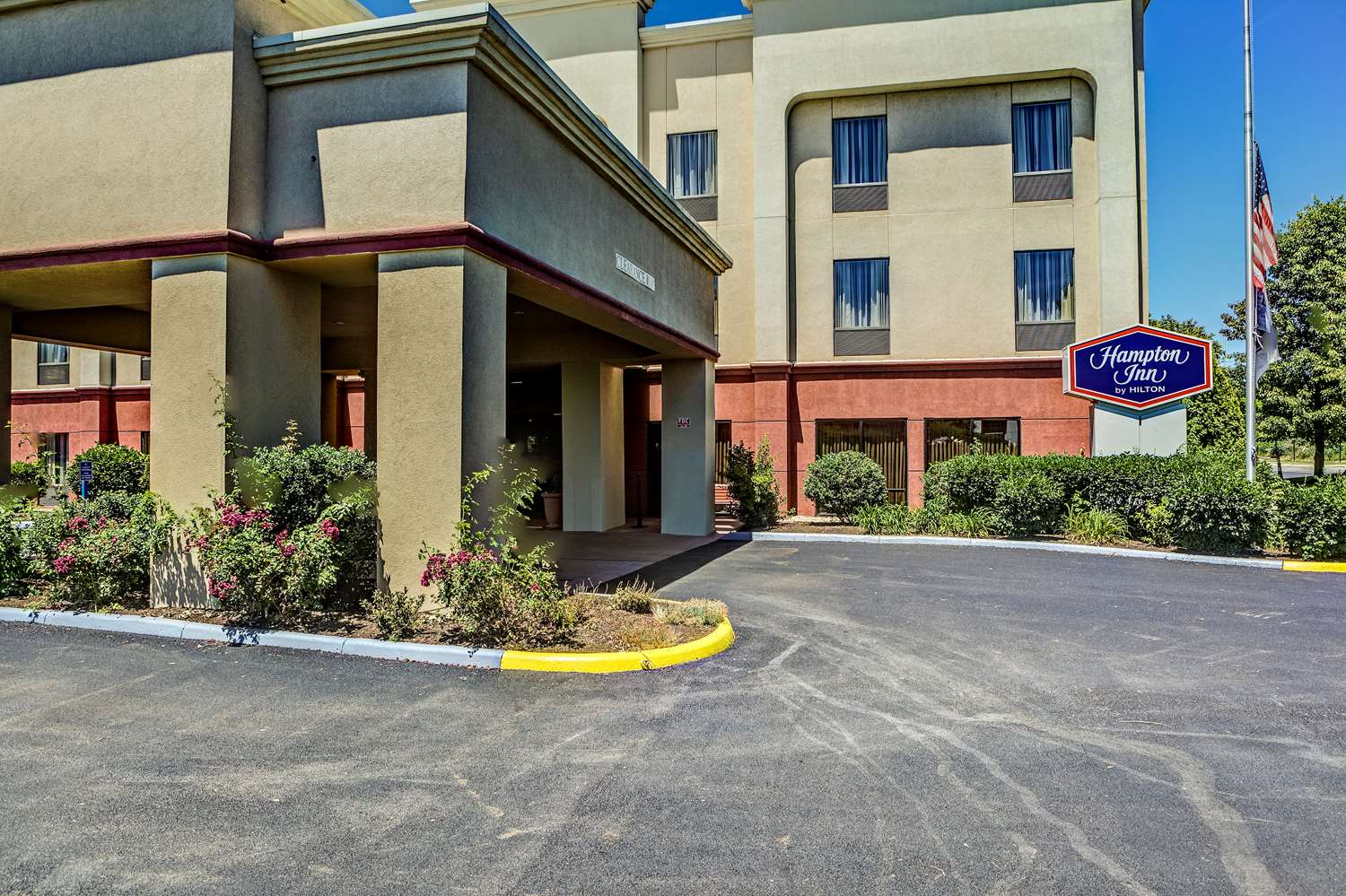 hampton inn by hilton columbus i 70e hamilton rd