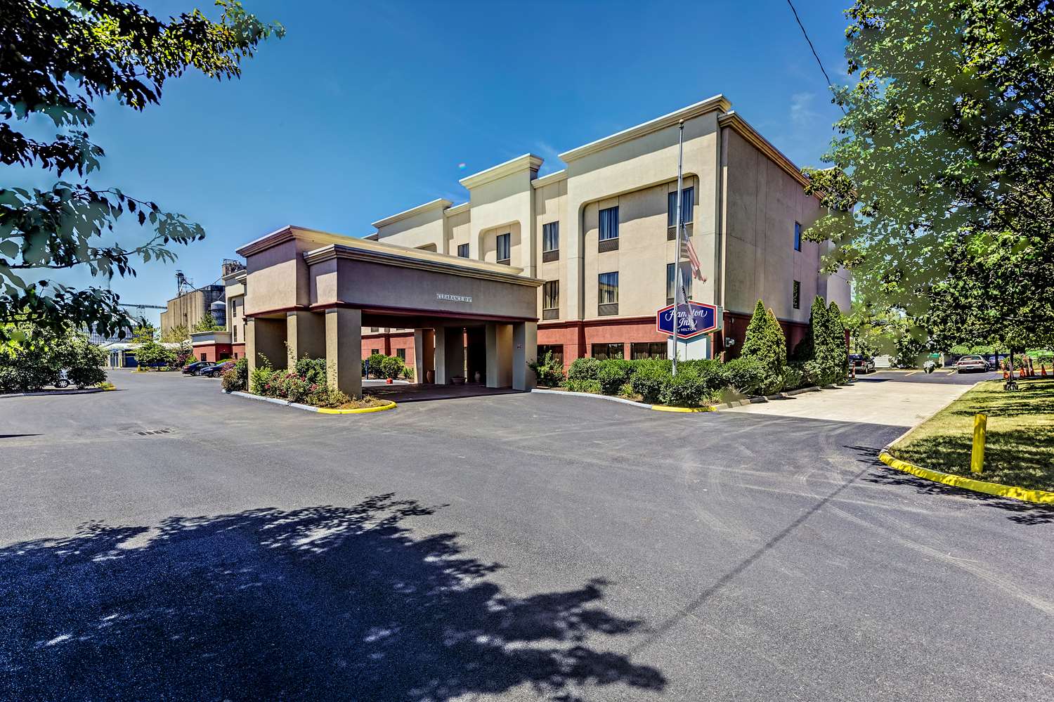 hampton inn by hilton columbus i 70e hamilton rd