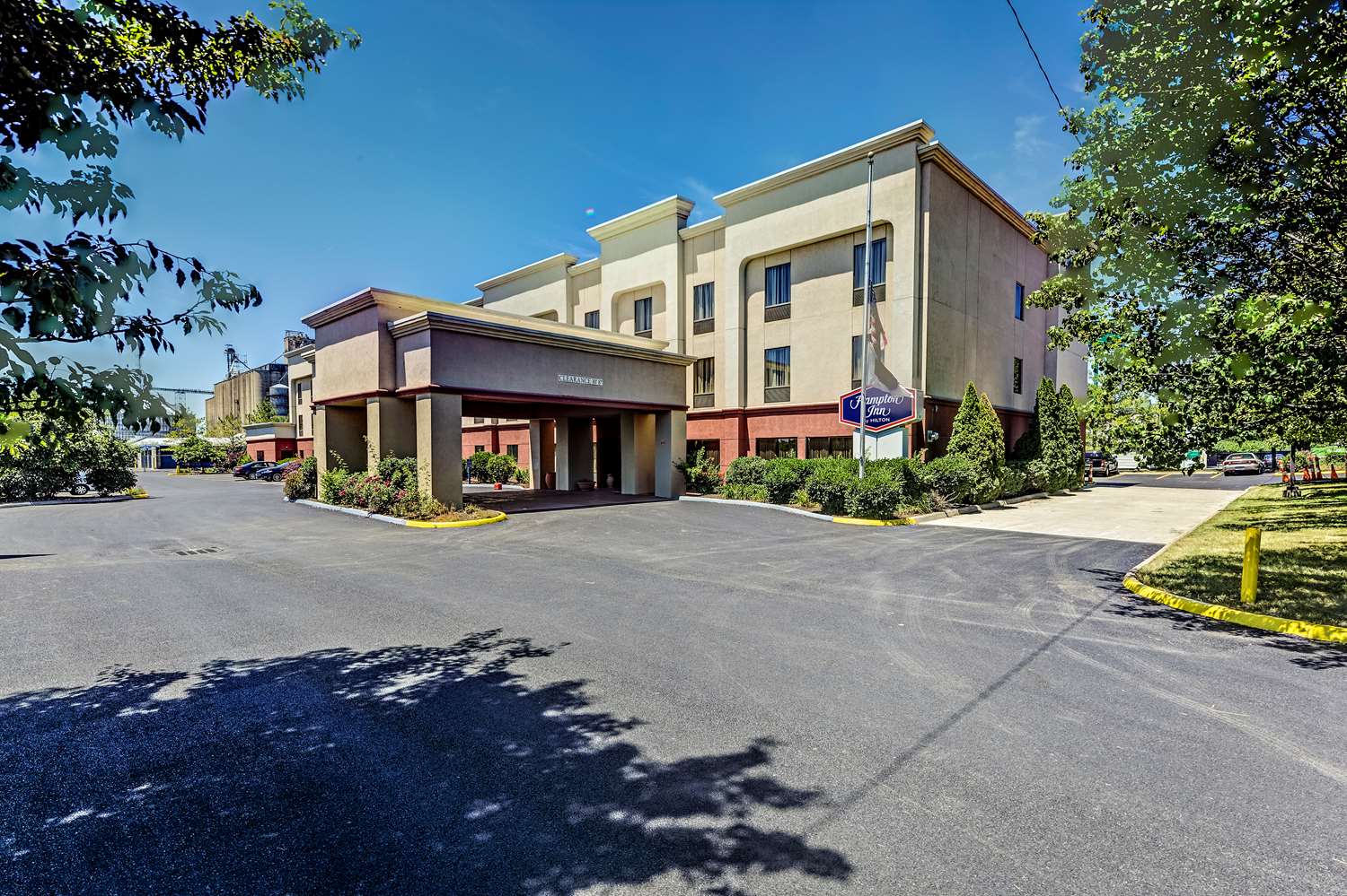 hampton inn by hilton columbus i 70e hamilton rd
