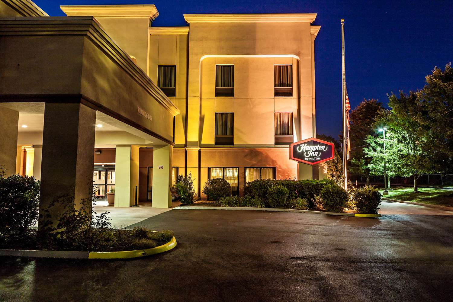 hampton inn by hilton columbus i 70e hamilton rd