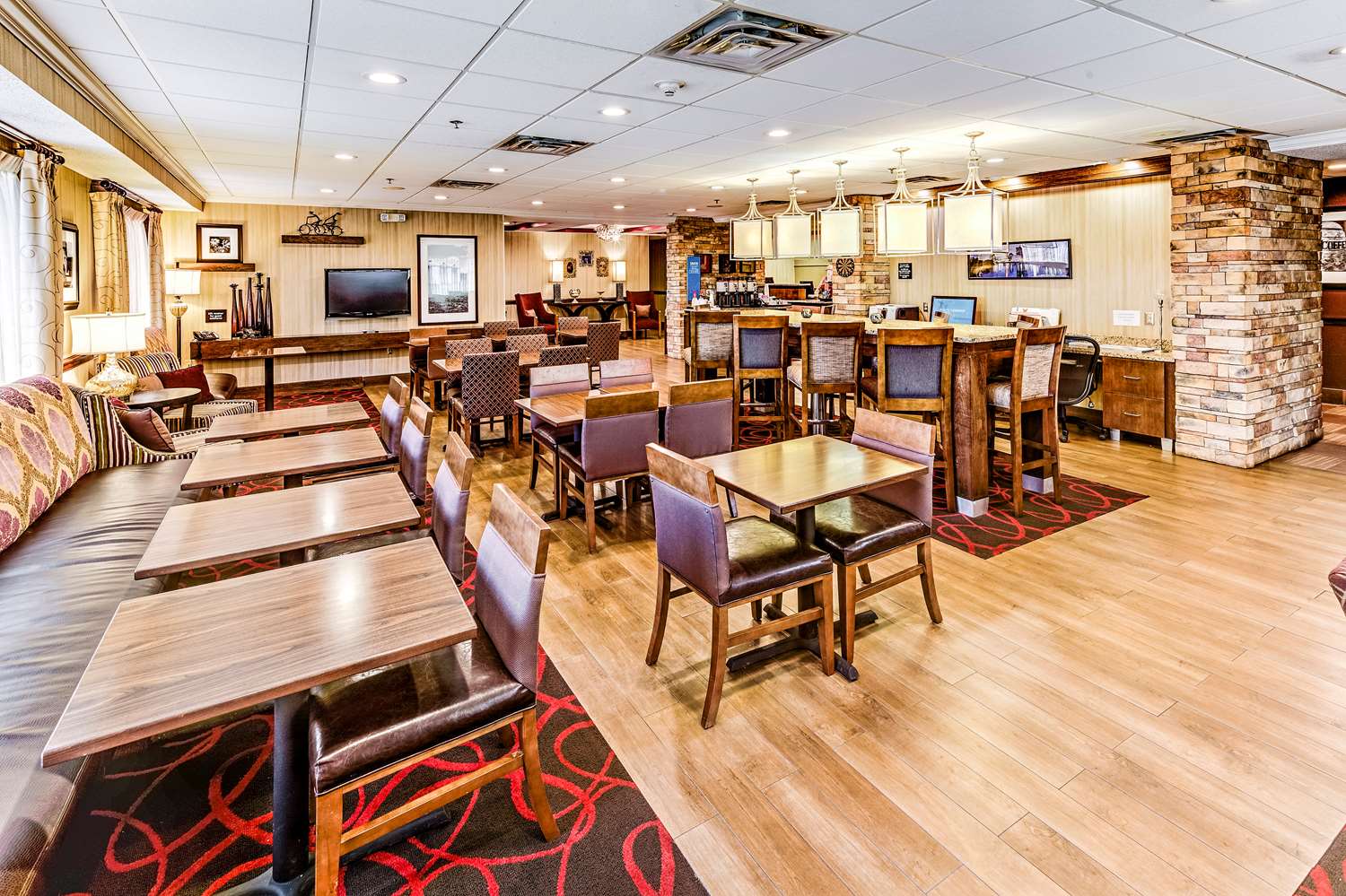 hampton inn by hilton columbus i 70e hamilton rd