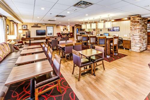 hampton inn by hilton columbus i 70e hamilton rd