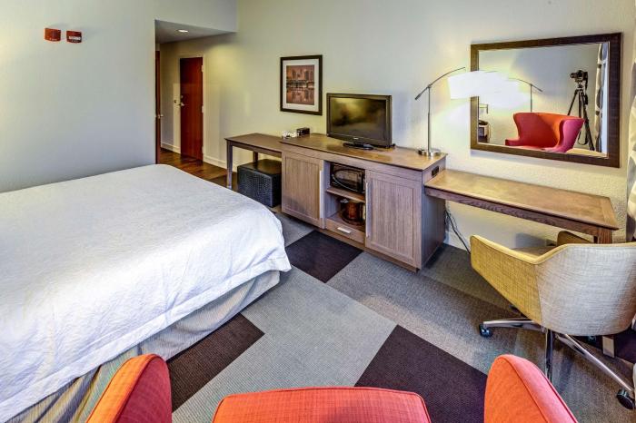 hampton inn by hilton columbus i 70e hamilton rd