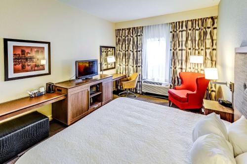 hampton inn by hilton columbus i 70e hamilton rd