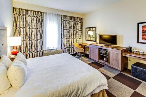 hampton inn by hilton columbus i 70e hamilton rd