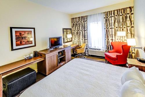 hampton inn by hilton columbus i 70e hamilton rd
