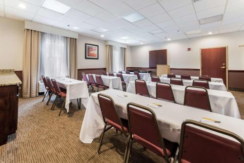 hampton inn by hilton columbus i 70e hamilton rd