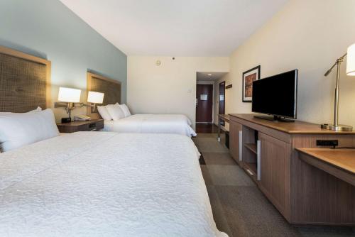 hampton inn by hilton columbus i 70e hamilton rd