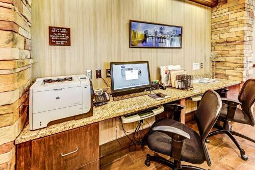 hampton inn by hilton columbus i 70e hamilton rd