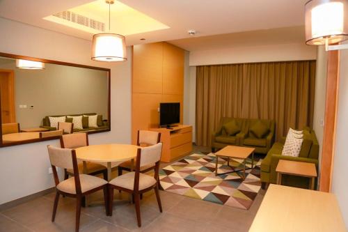 ayla ibri hotel