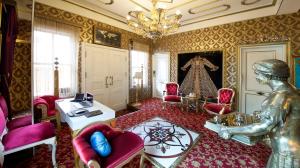 sultan tughra hotel special class