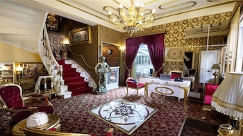 sultan tughra hotel special class