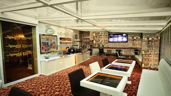 sultan tughra hotel special class