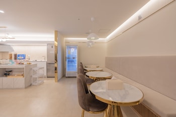 dongrae denbasta hotel