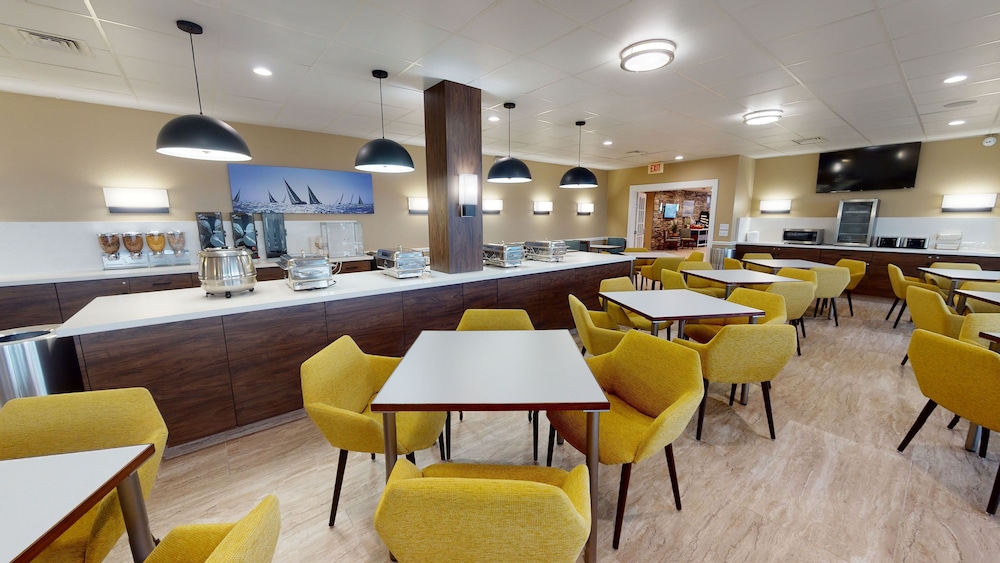 red roof inn galveston beachfront convention center