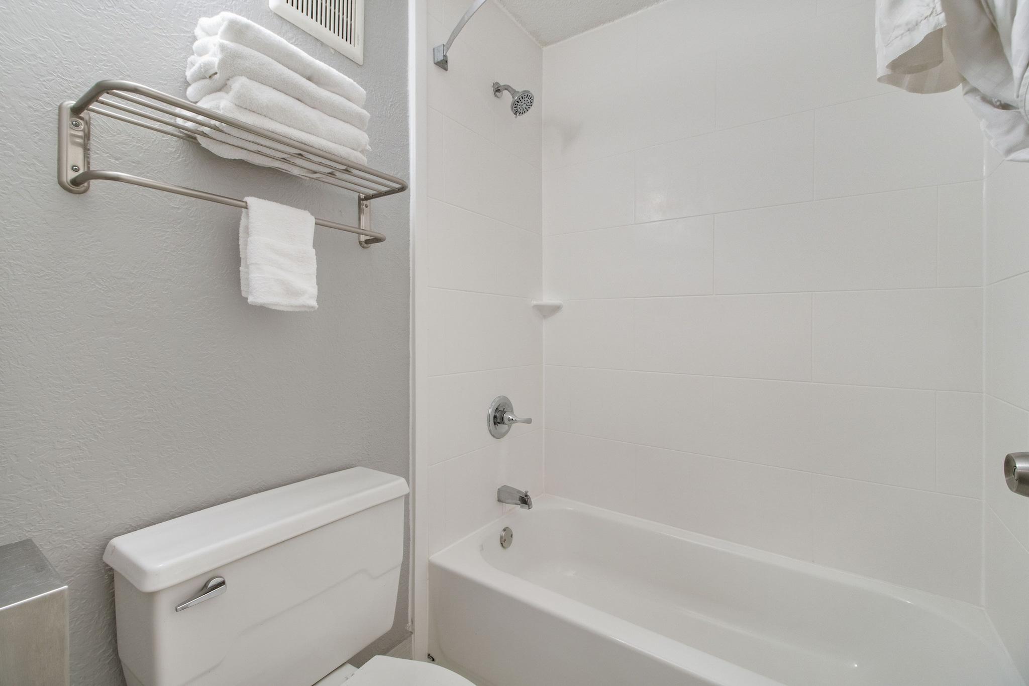 red roof inn galveston beachfront convention center