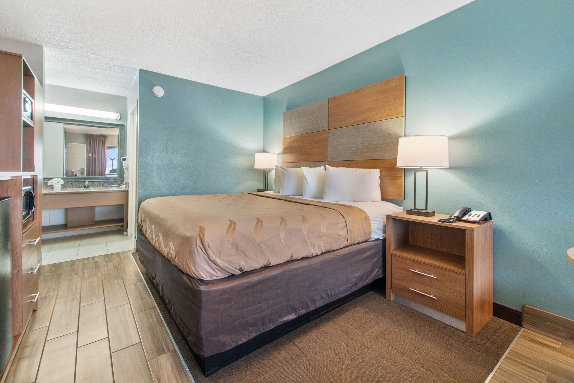 red roof inn galveston beachfront convention center