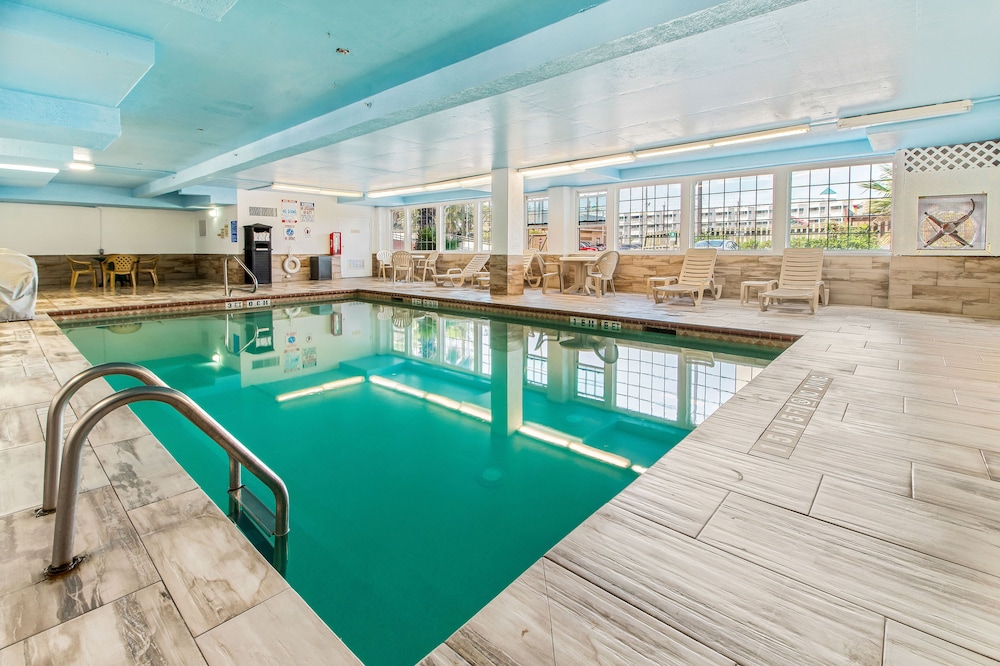 red roof inn galveston beachfront convention center