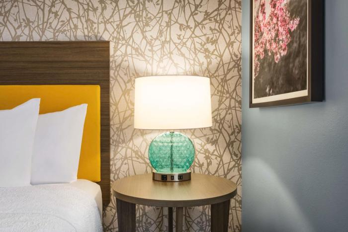 home2 suites by hilton colorado springs i 25 central