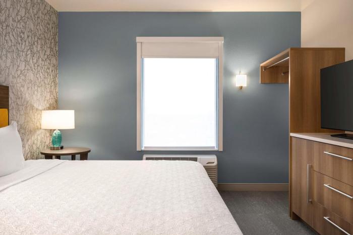 home2 suites by hilton colorado springs i 25 central