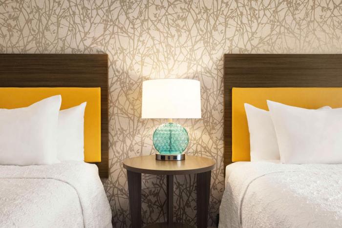 home2 suites by hilton colorado springs i 25 central