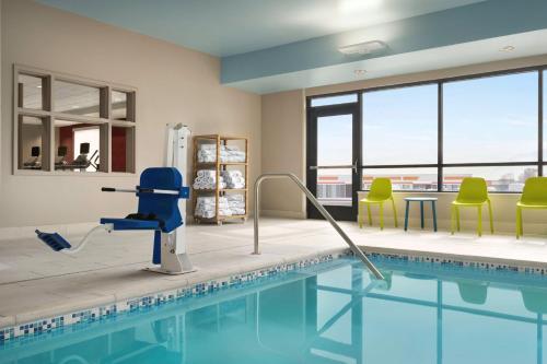 home2 suites by hilton colorado springs i 25 central