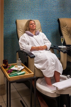 moody gardens hotel spa and convention center