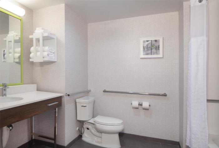 hampton inn evergreen