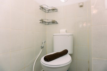 cozy studio at urbantown serpong apartment