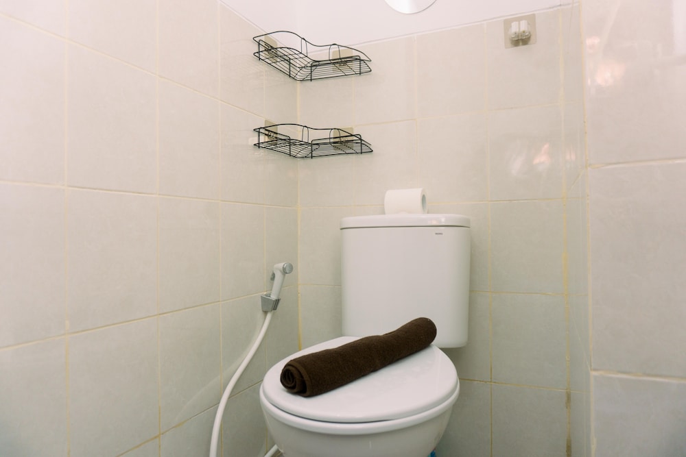 cozy studio at urbantown serpong apartment