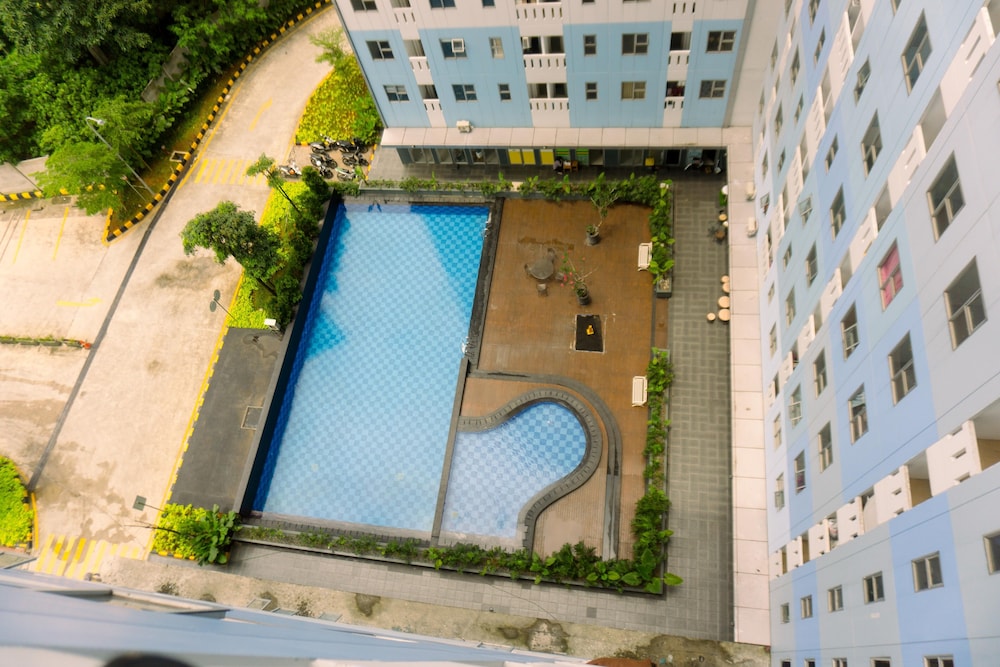 cozy studio at urbantown serpong apartment