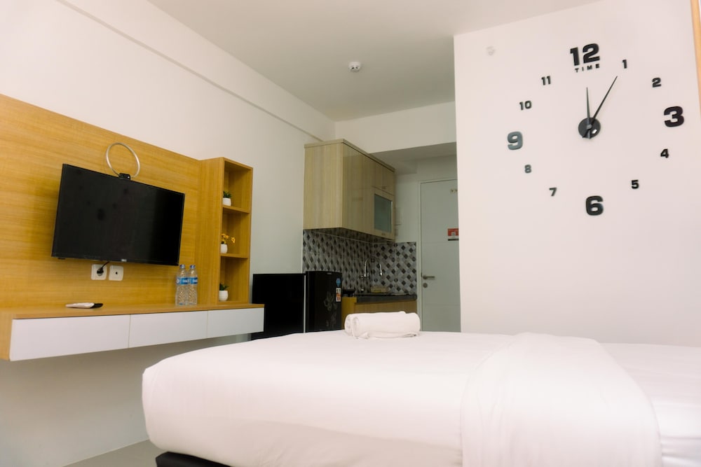 cozy studio at urbantown serpong apartment