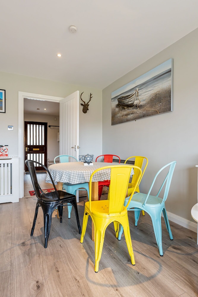 central apartment 3b