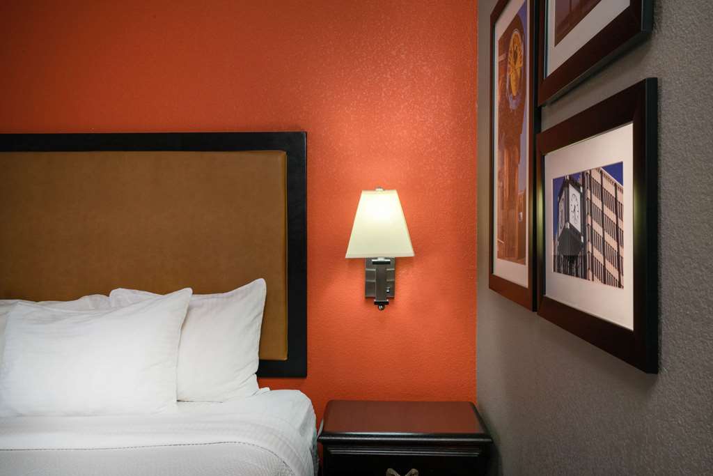 la quinta inn and suites by wyndham memphis airport graceland