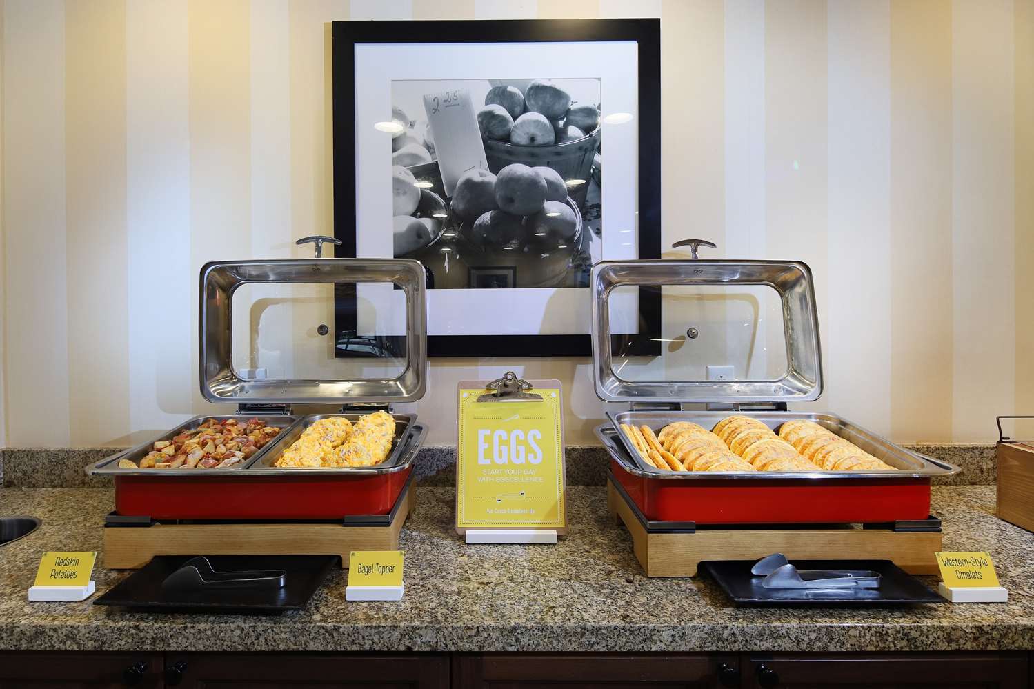 hampton inn and suites tucson mall