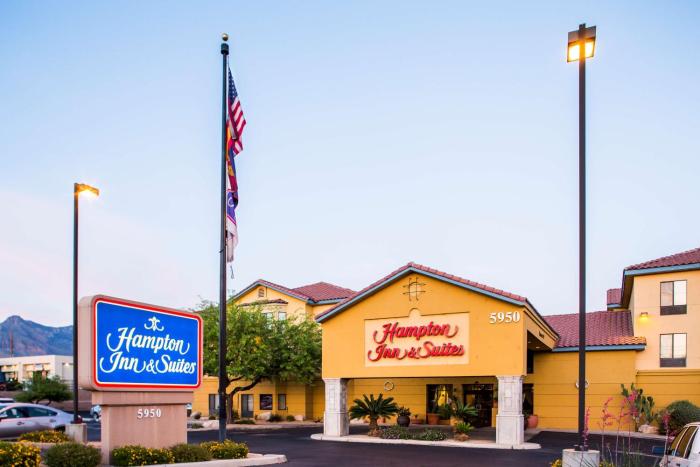 hampton inn and suites tucson mall