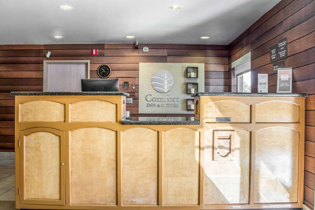 comfort inn and suites near kino sports complex