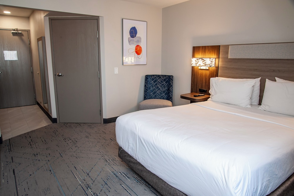 holiday inn express airport tucson by ihg