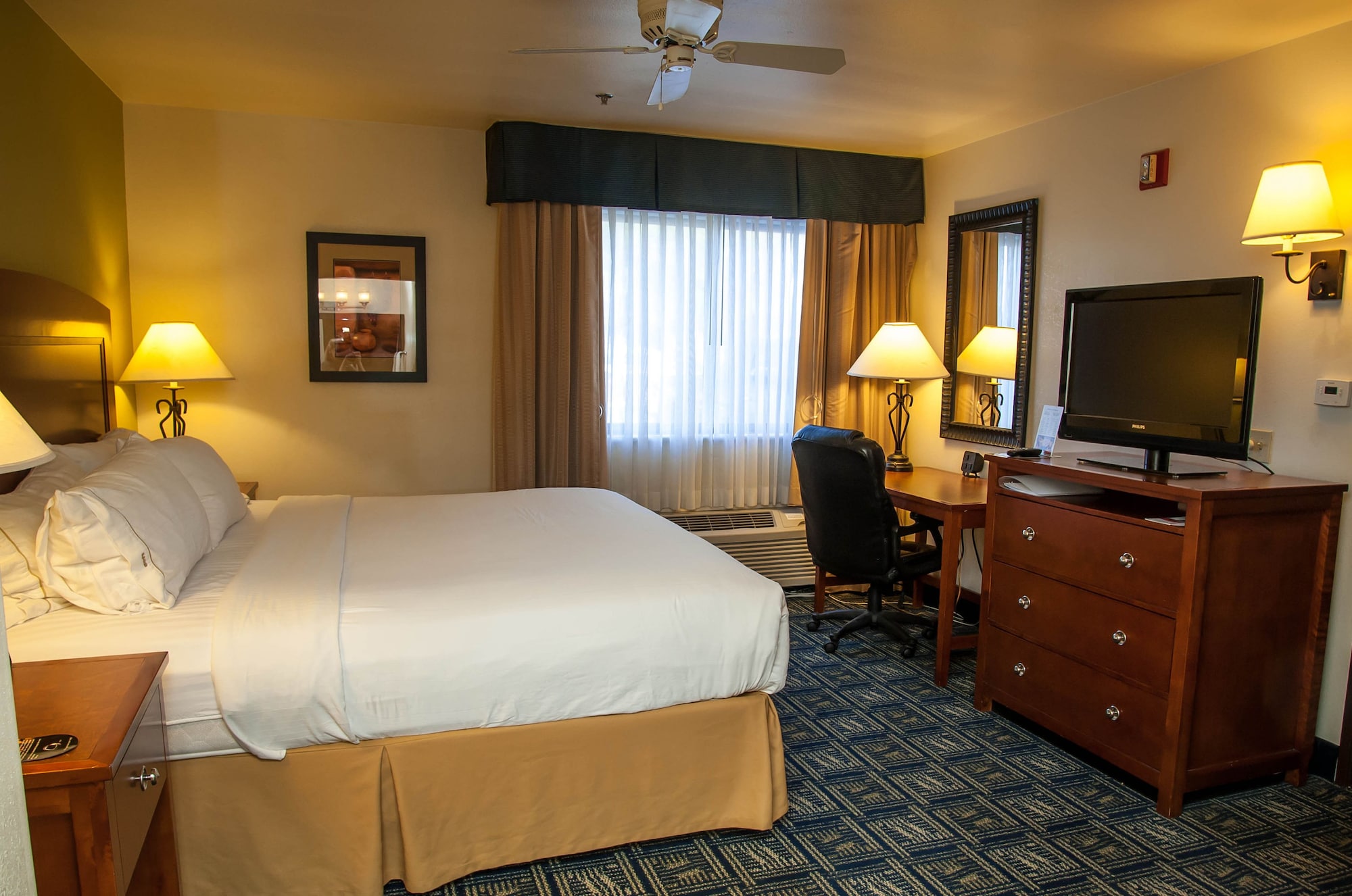 holiday inn express airport tucson by ihg
