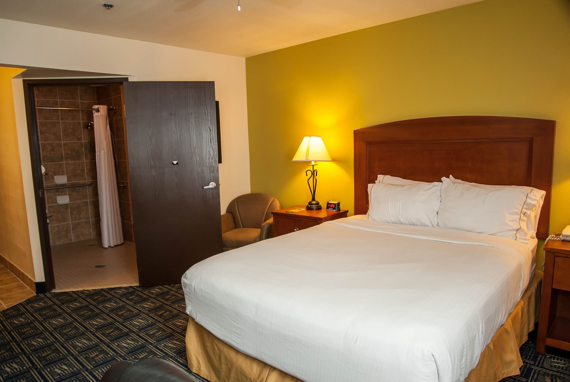holiday inn express airport tucson by ihg