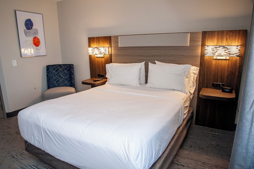 holiday inn express airport tucson by ihg