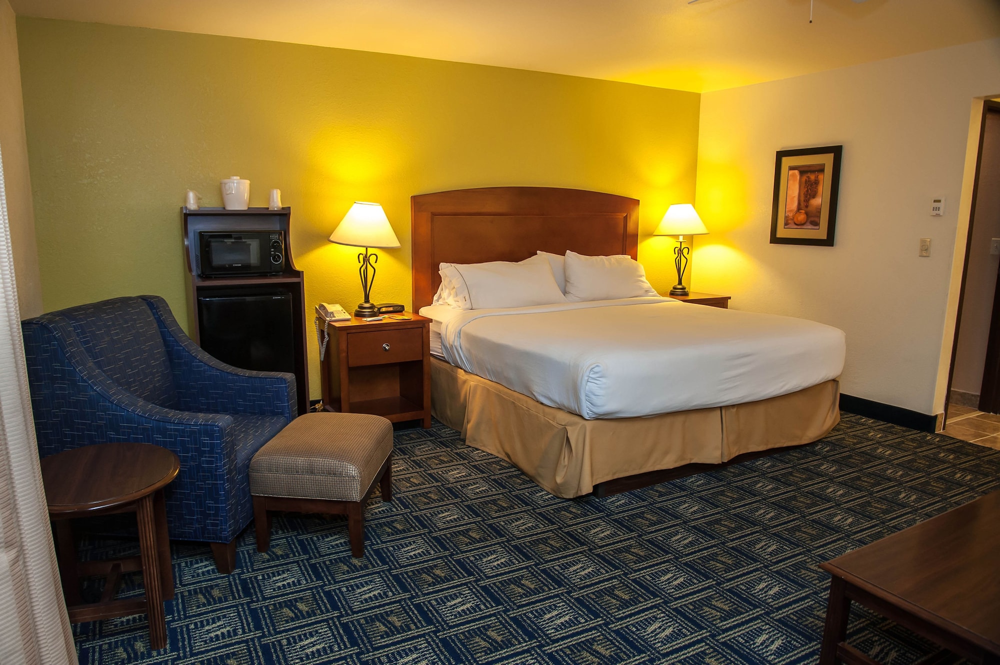 holiday inn express airport tucson by ihg