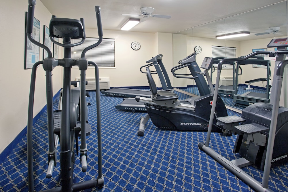 holiday inn express airport tucson by ihg