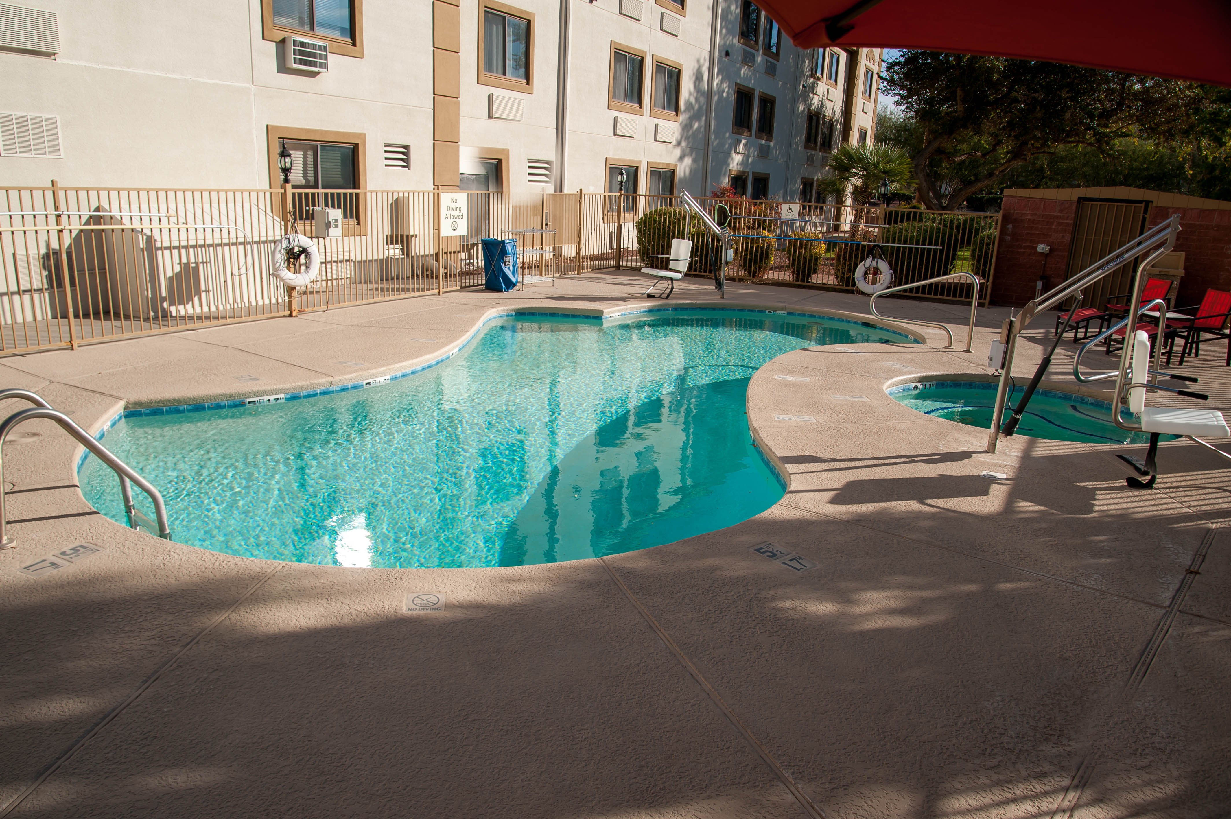 holiday inn express airport tucson by ihg