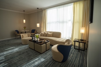 prime al corniche hotel