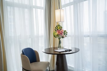 prime al corniche hotel