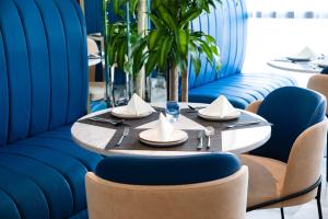 prime al corniche hotel